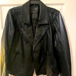 BLANK NYC FAUX LEATHER MOTO JACKET!